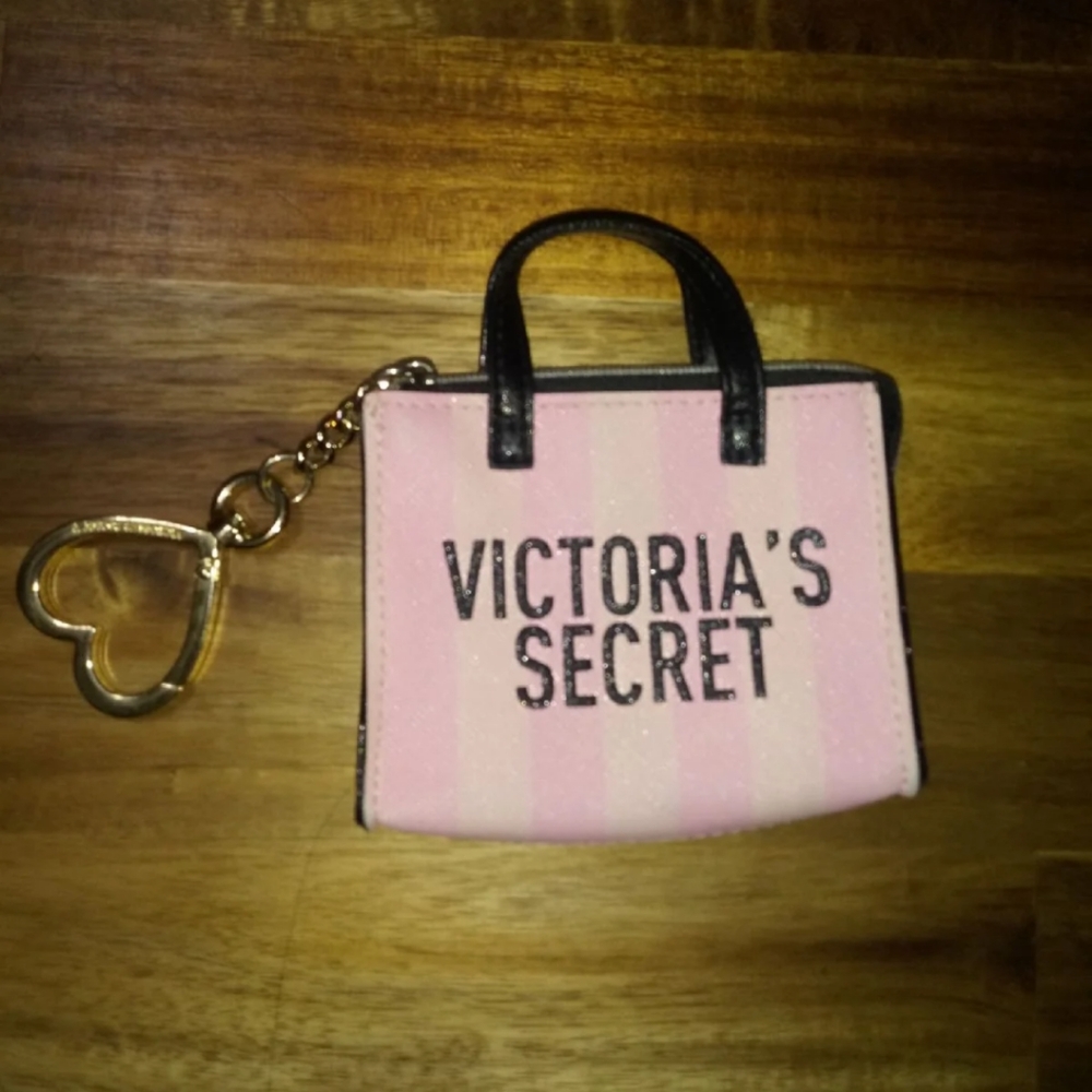 Wallet - Picture 2 of 2